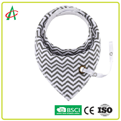 100% Cotton Newborn Baby Bibs 34x31CM With Pacifier Clip Adjustable